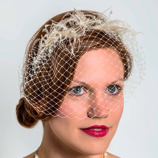 Cream bridal feather veil band | birdcage veil | ostrich feather | hair band | silver leaves | wedding | wreath | tiara