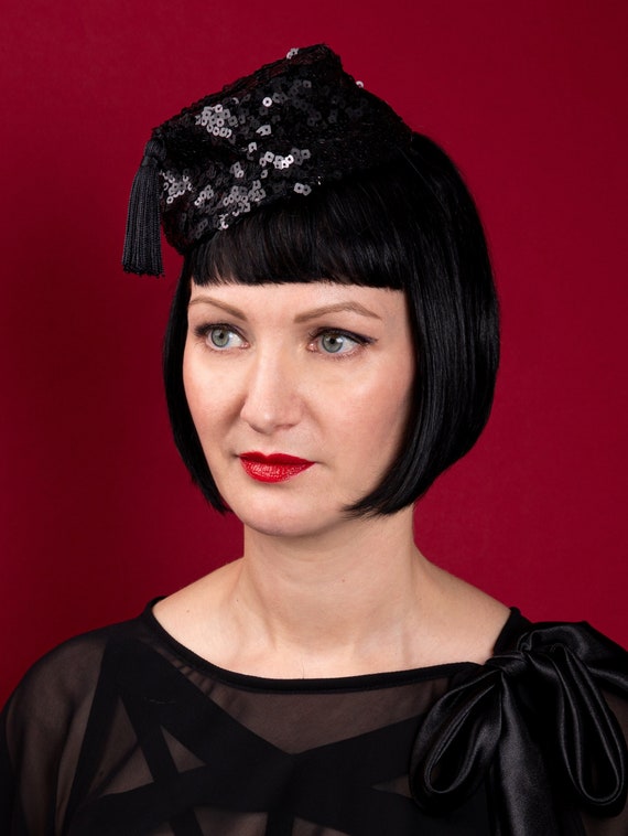 Red Sequin Hat with Feather Gangster Moll Costume Accessory Red Sequin Hat with Feather Gangster Moll Costume Accessory
