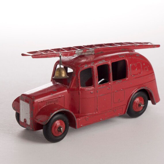 dinky fire engine