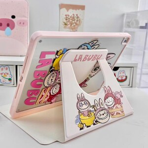 Funda para iPad con dibujos animados, funda para iPad rosa pastel, adorable funda para iPad, funda protectora suave, funda para iPad con personajes 3D