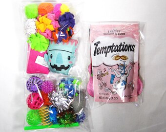 Halloween -Trick or Treats-Cat Toy Bag With Lots of Toys Most Handmade...