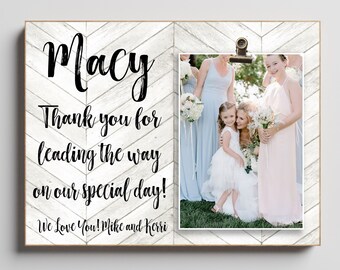 Personalized Flower Girl Frame, Wedding Thank you Gift, Gift for Niece or Sister,  Flower Girl Proposal Idea, Thank you for leading the way