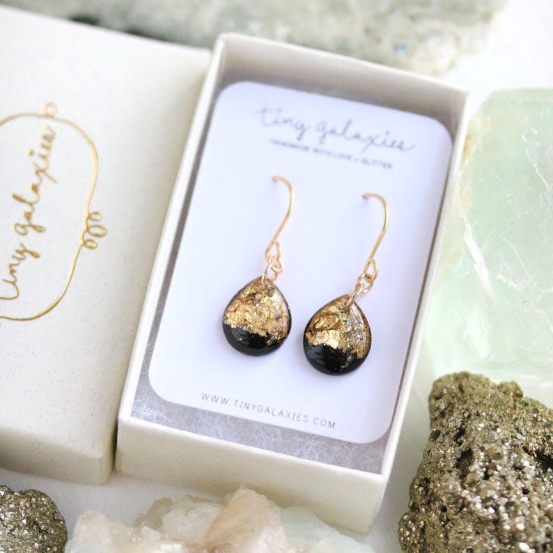 Boucles D'oreilles Pendantes En Forme De Goutte Dorées Ou Argentées - Neuf Sans Emballage