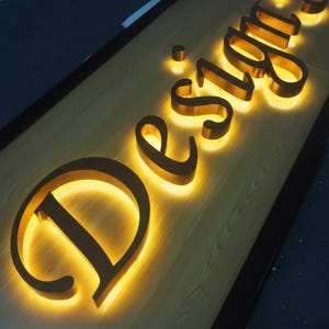 Letreros retroiluminados metálicos 3D personalizados, letras de canal iluminadas, letreros LED para negocios, letreros iluminados 3D, letreros personalizados para escaparates, logotipos de empresas.