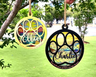 Personalisierte Hunde Gedenkpfote Suncatcher Fenster Ornament - Haustier Verlust Sympathie Geschenk, individuelles Namensandenken