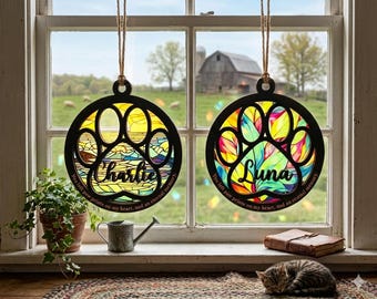 Personalized Dog Memorial Paw Suncatcher Window Ornament – Pet Loss Sympathy Gift, Custom Name Keepsake