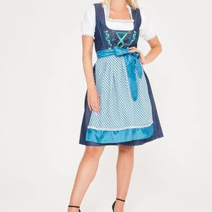 Denim Dirndl Dress: Modern Oktoberfest Outfit with Pockets