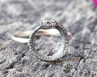 Ouroboros Ring, Snake ring, sterling handmade , silver snake ring, ouroboros jewelry, boho snake ring, witch ring, karma ring, serpent