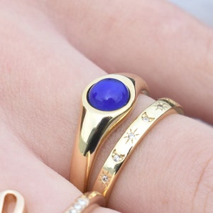 Mood Ring, Gold Signet Mood Ring, Modern Gold Ring, Signet ring, Gold Stacking Ring, Color Change Ring, Temperature Ring, Mood Stone Ring