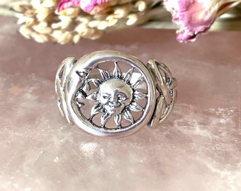 Sun Moon ring, sterling silver sun ring, sun jewelry, sunshine ring, Celtic ring, triquetra ring, celestial ring, Crescent Moon ring