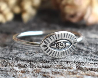 Evil eye ring, Silver eye ring, Witchy jewelry, all seeing eye, fortune telling, witchy ring, evil eye jewelry, eternity, Omniscient eye