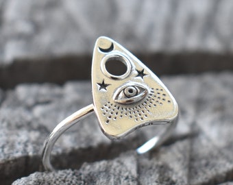 Planchette Ring, Ouija Ring, Moon and star ring, planchette jewelry, all seeing eye ring, fortune telling, witchy ring, witch ring, sterling