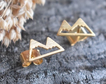 Mountain Earrings, Mountain Studs, Gold Mountains, Mountain Peak Earring, Snow Cap Mountain studs, Gold Studs, Nature Lover, Mountain Climb