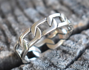Chain Ring, Sterling Silver Chain Ring, Chunky Chain, Miami Chain, Trending Chain, Silver Chain Rings, Curb Link Chain, Eternity Chain Ring
