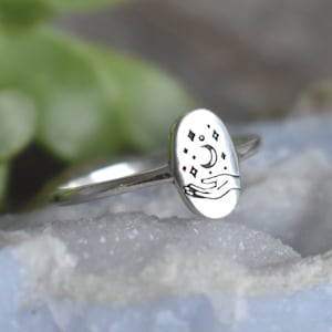 Bague lune et étoile, voyance, bague de sorcière, bague de sorcière, bague de tarot en argent sterling, bague en argent à la main, bague de l'univers, bague de méditation