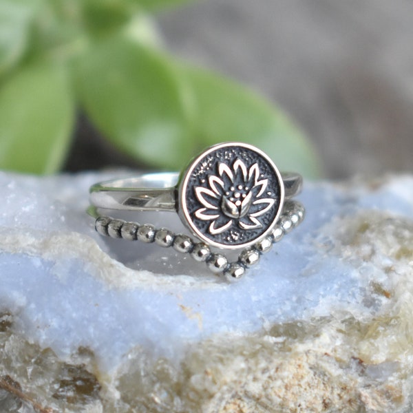 Lotus Ring, Lotus flower, Sterling lotus ring, silver lotus, yoga ring, yoga jewelry, hindu ring, om ring, buddhist ring, chevron ring