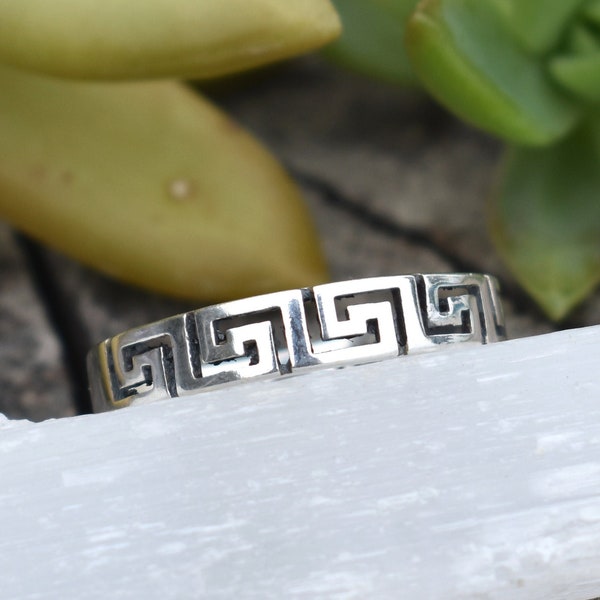 Greek Key Ring, Sterling silver Greek Ring, Greek Key jewelry, Meander ring, Meandros, geometric ring, thumb ring, greek infinity ring,