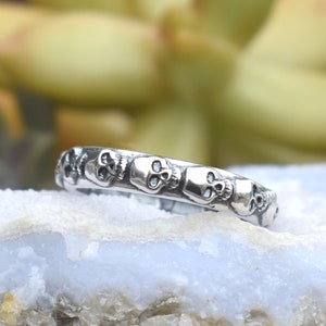 Doodshoofdring, Skull Eternity Band, Day of the Dead-ring, dia de los muertos, heksenring, halloweenring, mexicaanse feestdag, gothic ring, gothic