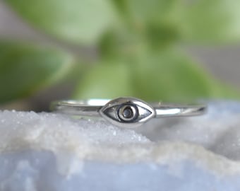 Evil eye ring, Silver eye ring, Witchy jewelry, all seeing eye ring, fortune telling, witchy ring, witch ring, evil eye jewelry, stack ring