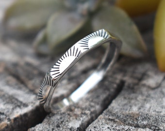 Sterling Silver Sun Ring, sun jewelry, sunshine ring, sunset ring, sunrise ring, celestial ring, arch ring, sun arch, leo ring, sunny ring