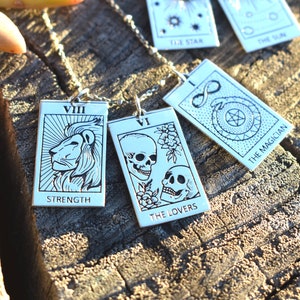 Collar de tarot de plata esterlina, collar de tarot, collar de cartas de tarot, joyas de cartas de tarot, baraja de tarot, 925 libras esterlinas, arcanos mayores, fortuna