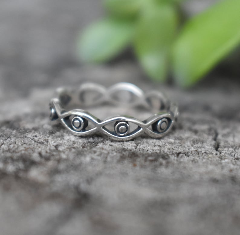 Eternity Evil eye ring, Silver eye ring, Witchy jewelry, all seeing eye ring, fortune telling, witchy ring, evil eye jewelry, eternity band image 2