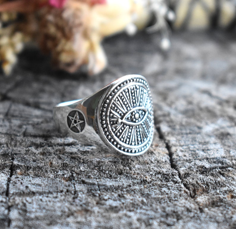 Eye Signet Ring, Pentacle Ring, Star Ring, Ritual Ring, Tarot Ring, All ...