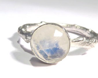 Bague Pierre de lune, bague Pierre de lune arc en ciel, brindille bagues, bague en argent Sterling brindille, anneau de brindille de Pierre de lune arc en ciel, branche bague, bague en argent brindille,