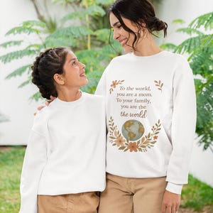Unisex Rundhals-Sweatshirt Gildan Premium Sweatshirt Vintage Sweatshirt Benutzerdefinierte Sweatshirt Herbst Sweatshirt bestickt Rundhalsausschnitt