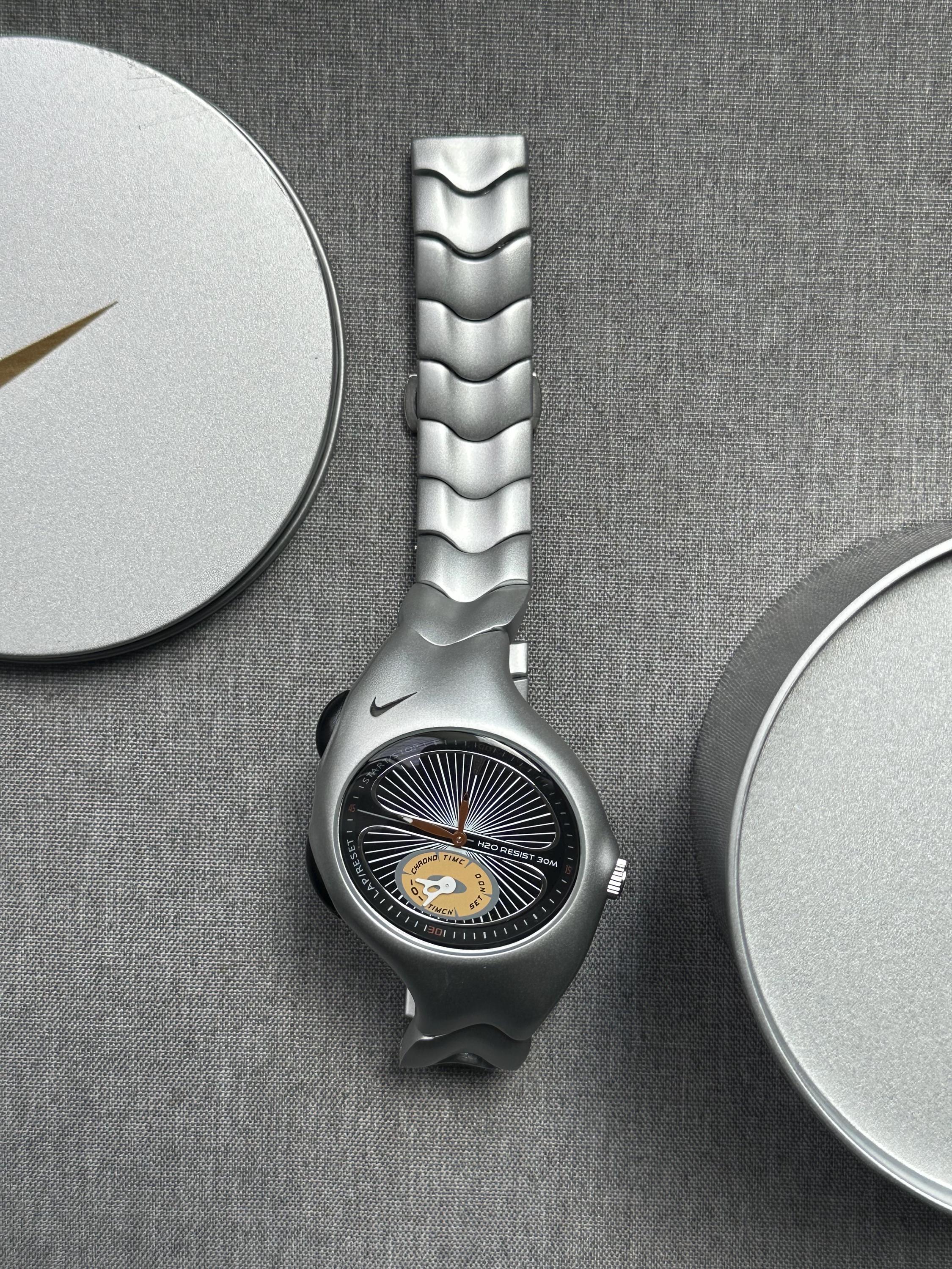 Nike 腕時計　ヴィンテージ Nike vintage watch - Etsy 日本