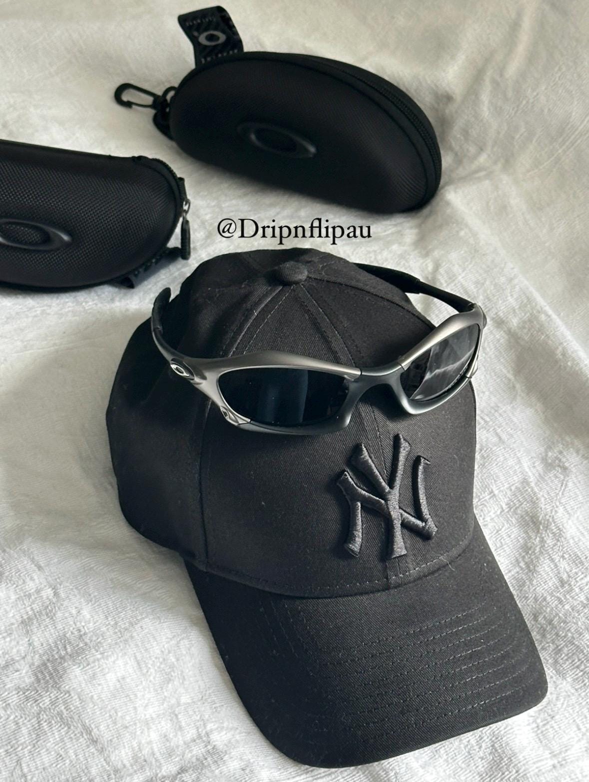 希少激レア　90年代オークリー　ビンテージサングラス メタルフレーム人気ブラック OAKLEY オークリー サングラス メタルフレーム グレー