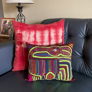 Funky Bird Mola Pillow / Vintage Hand Sewn Kuna Indian Art
