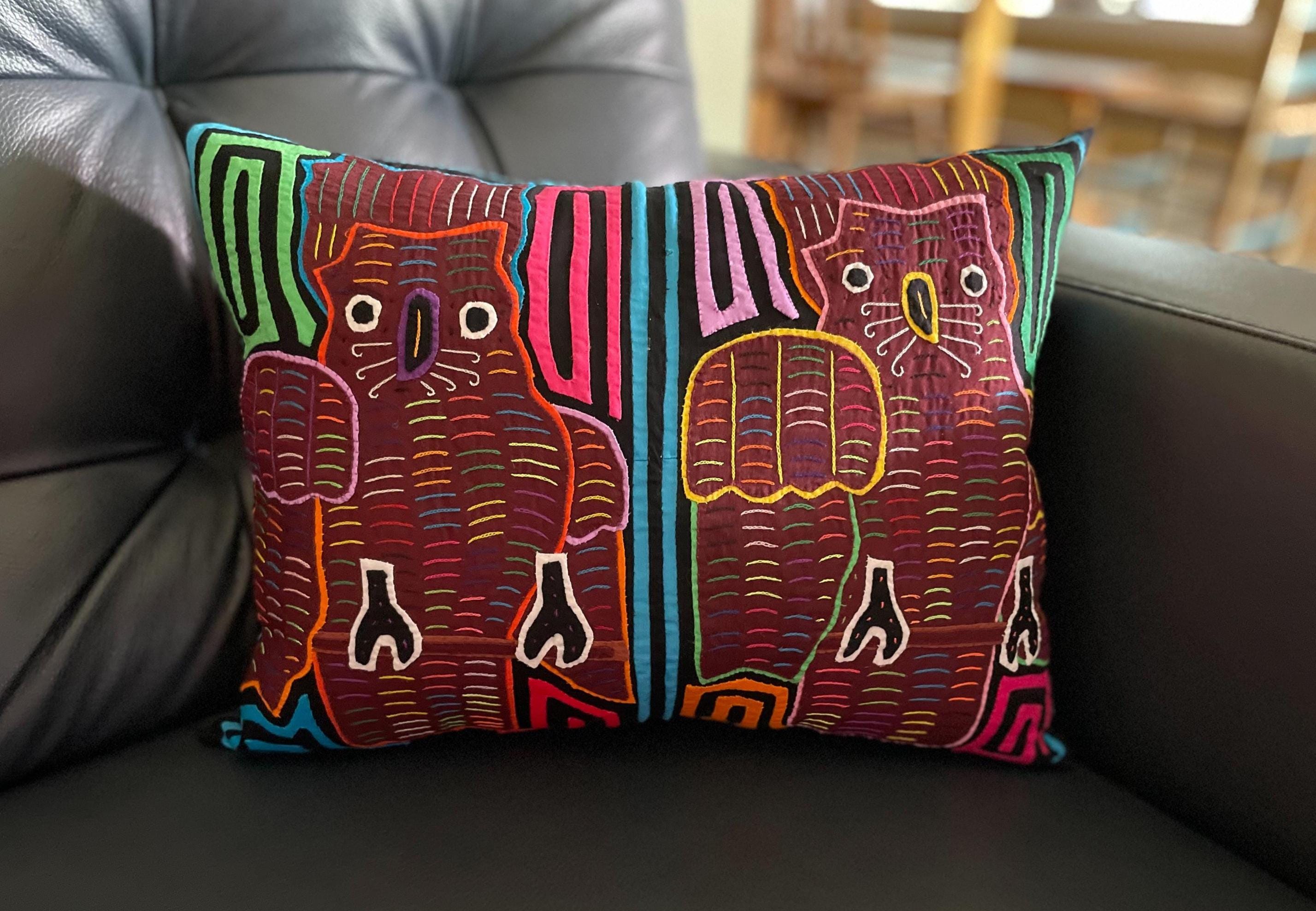 Twin Owls Mola Pillow / Hand Sewn Kuna Indian Art