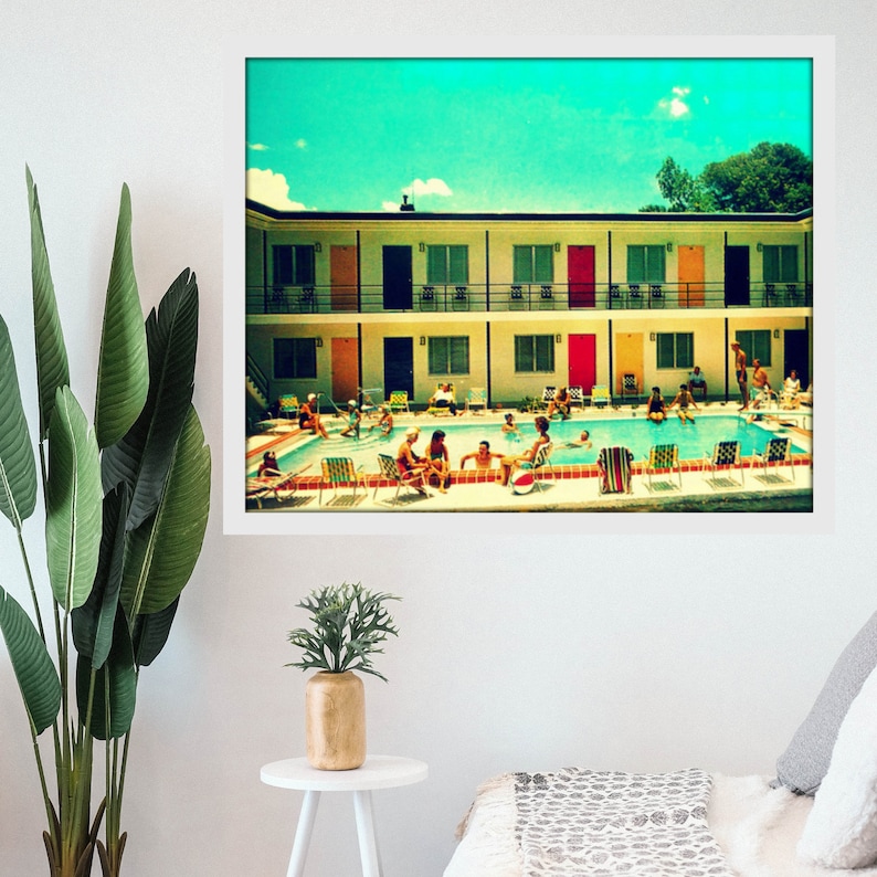 Mid Century art prints, retro motel swimming pool art, MCM Home Decor, living room art, Mid Century doors art print, mid century gift zdjęcie 2