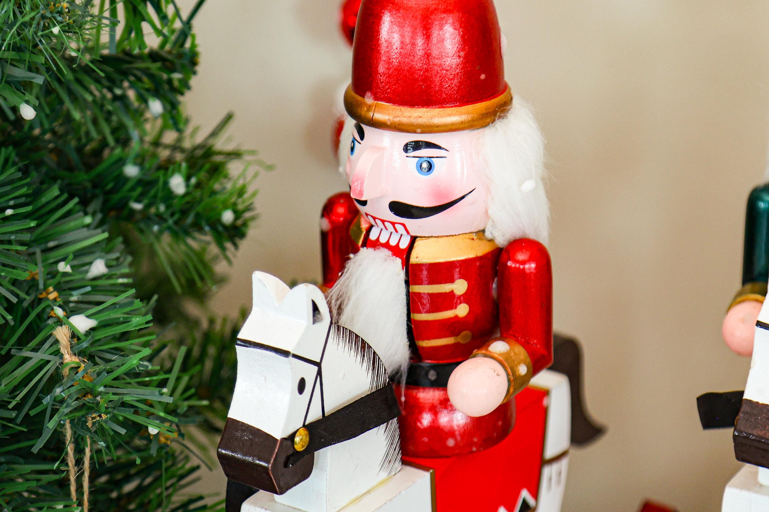 11.8in/30cm Tall Wooden Nutcracker Horseback Riding Soldier King