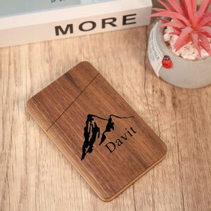 Tarjetero de madera personalizado, tarjetero grabado, ideas de regalo para jefes, tarjetero portátil, regalo para el Día del Padre