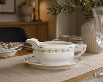 Vintage Pre-WWII Hutschenreuther Bavaria Porcelain Gravy Boat with Attached Underplate Green Fleur de Lis Germany Sauce Server