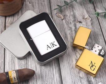 Isqueiros gravados para padrinhos, isqueiro personalizado com estojo, isqueiro com monograma para homens, presente para pedido de padrinhos, presente de aniversário
