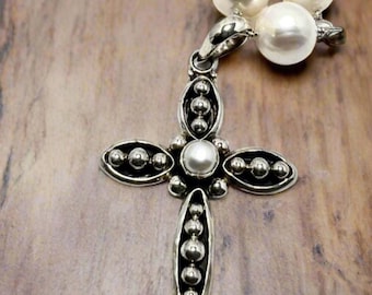 Sterling Silver Cross Pendant Necklace: White Cultured Pearl Chain