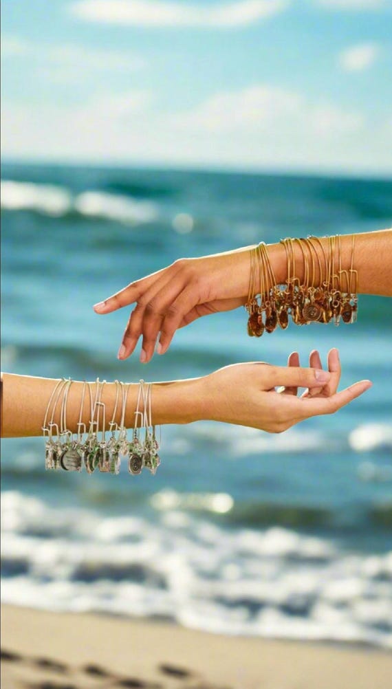 Alex and Ani - Destination Aruba Divi Tree Charm … - image 4