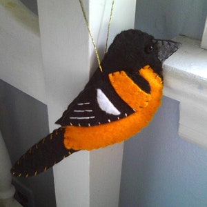 Baltimore Oriole Felt Ornament image 3