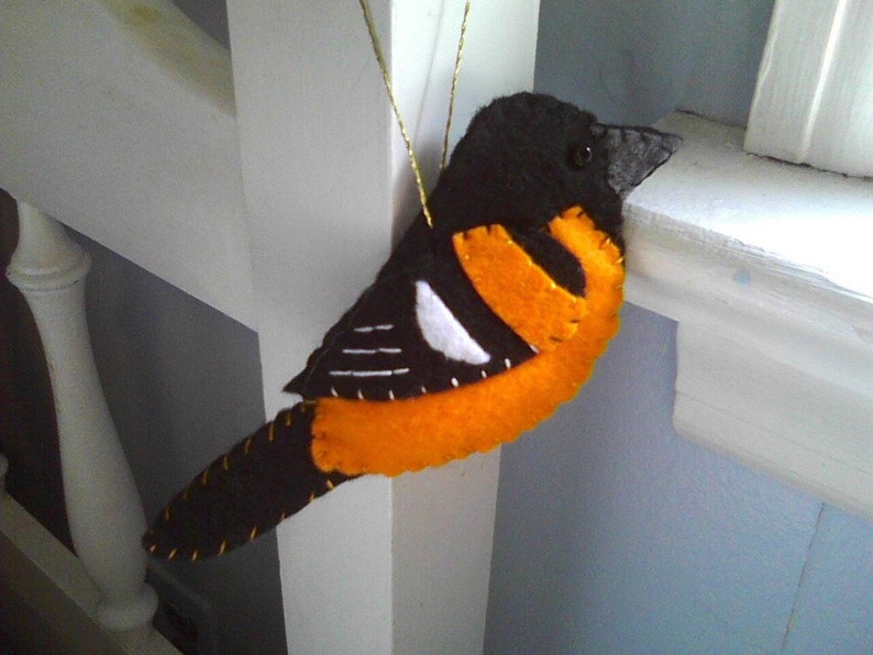 Baltimore Oriole Felt Ornament image 3