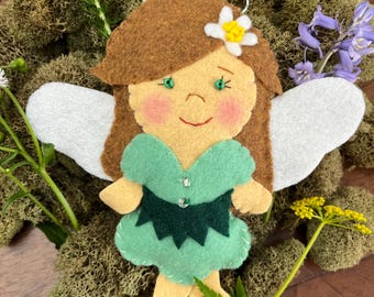 Felt Flower Fairy—Daisy Greenleaves