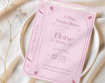 Invitación de cumpleaños con portada de libro rosa, plantilla con temática de cuento de hadas para personalizar.
