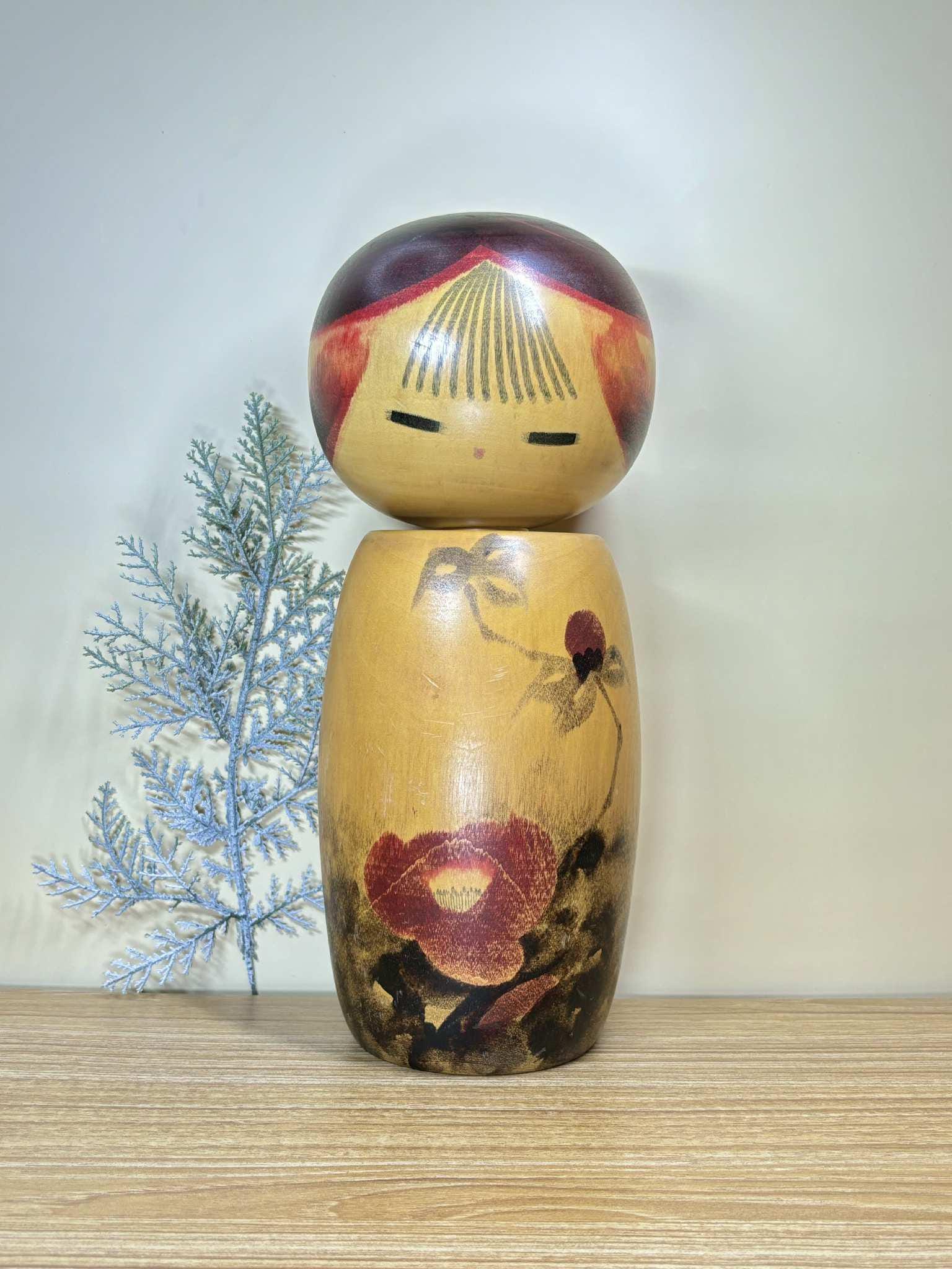 こけし人形、ヴィンテージの日本の創作人形「冬椿」渡辺正雄作（29 cm