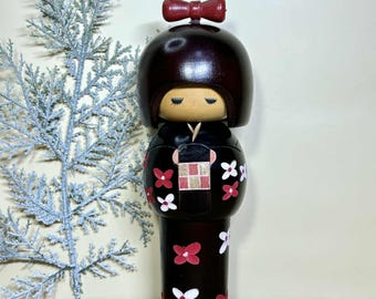 珍しいこけし(1924-)、栗林一節作のヴィンテージ日本の創作人形(21cm