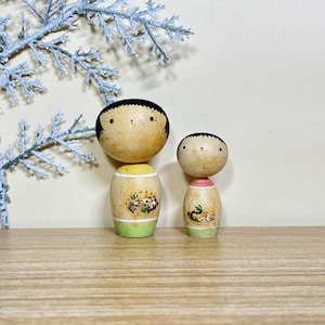 Pair Kokeshi Doll, Vintage Japanese Creative doll &quot;Sisters&quot; (5.5cm./4.2cm.)
