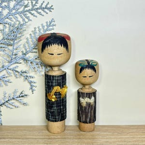 Pair Kokeshi Doll, Vintage Japanese Creative doll (12cm./8.8cm.)
