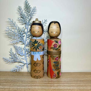Pair Kokeshi Doll, Vintage Japanese Creative doll &quot;Nobleman&quot; (18.8cm./18cm.)