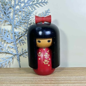 Kokeshi Doll, Vintage Japanese Creative doll &quot;Little Girl&quot; (12.5cm.)